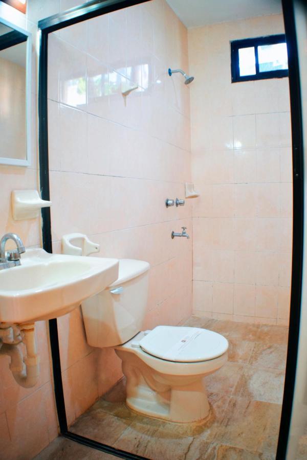 ואיאדוליד Hotel Hacienda Sanchez מראה חיצוני תמונה