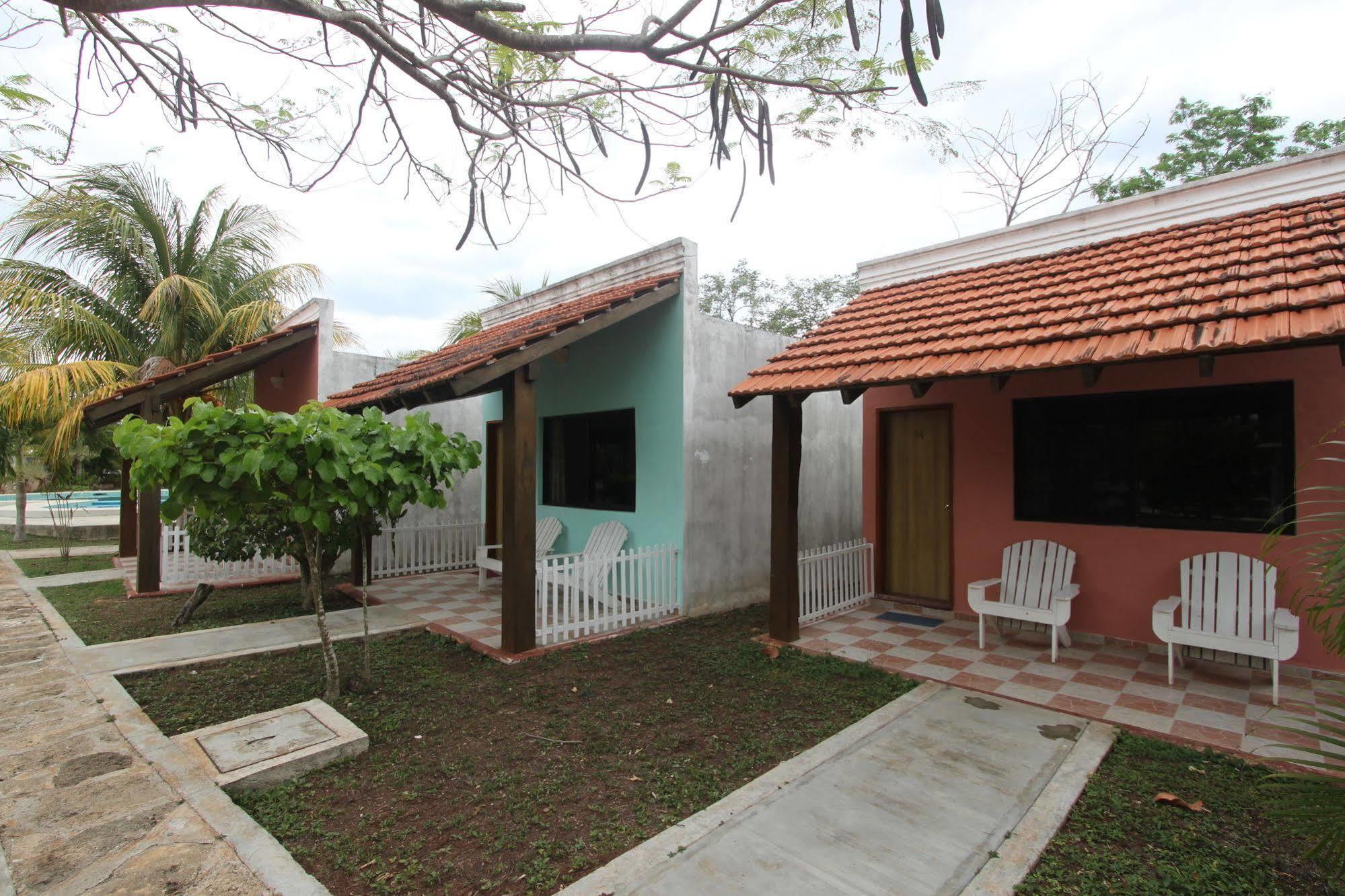 ואיאדוליד Hotel Hacienda Sanchez מראה חיצוני תמונה