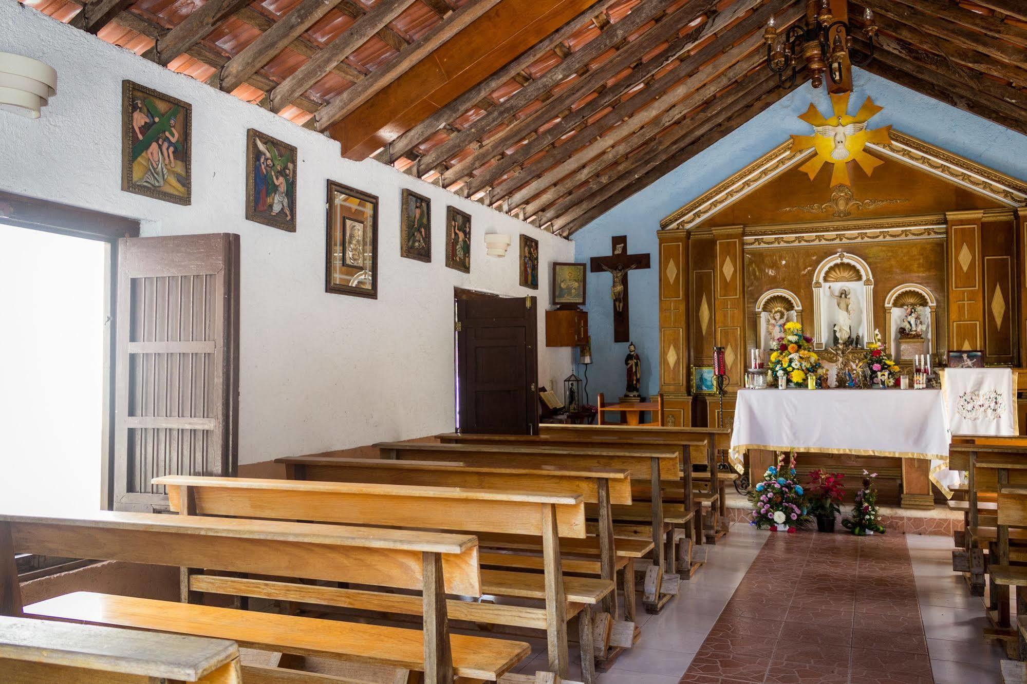 ואיאדוליד Hotel Hacienda Sanchez מראה חיצוני תמונה
