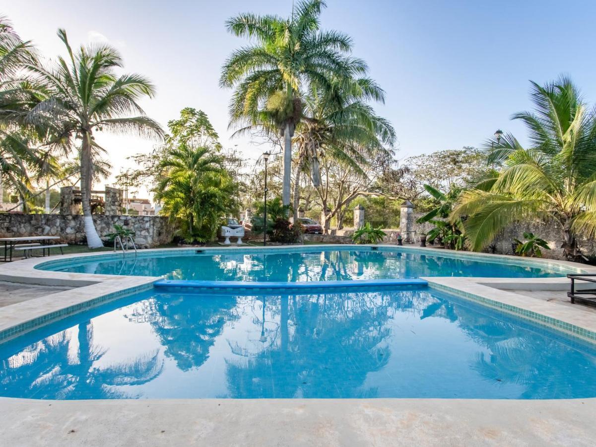 ואיאדוליד Hotel Hacienda Sanchez מראה חיצוני תמונה