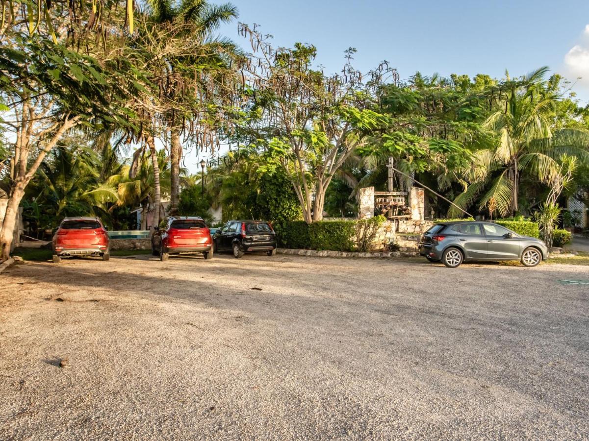 ואיאדוליד Hotel Hacienda Sanchez מראה חיצוני תמונה