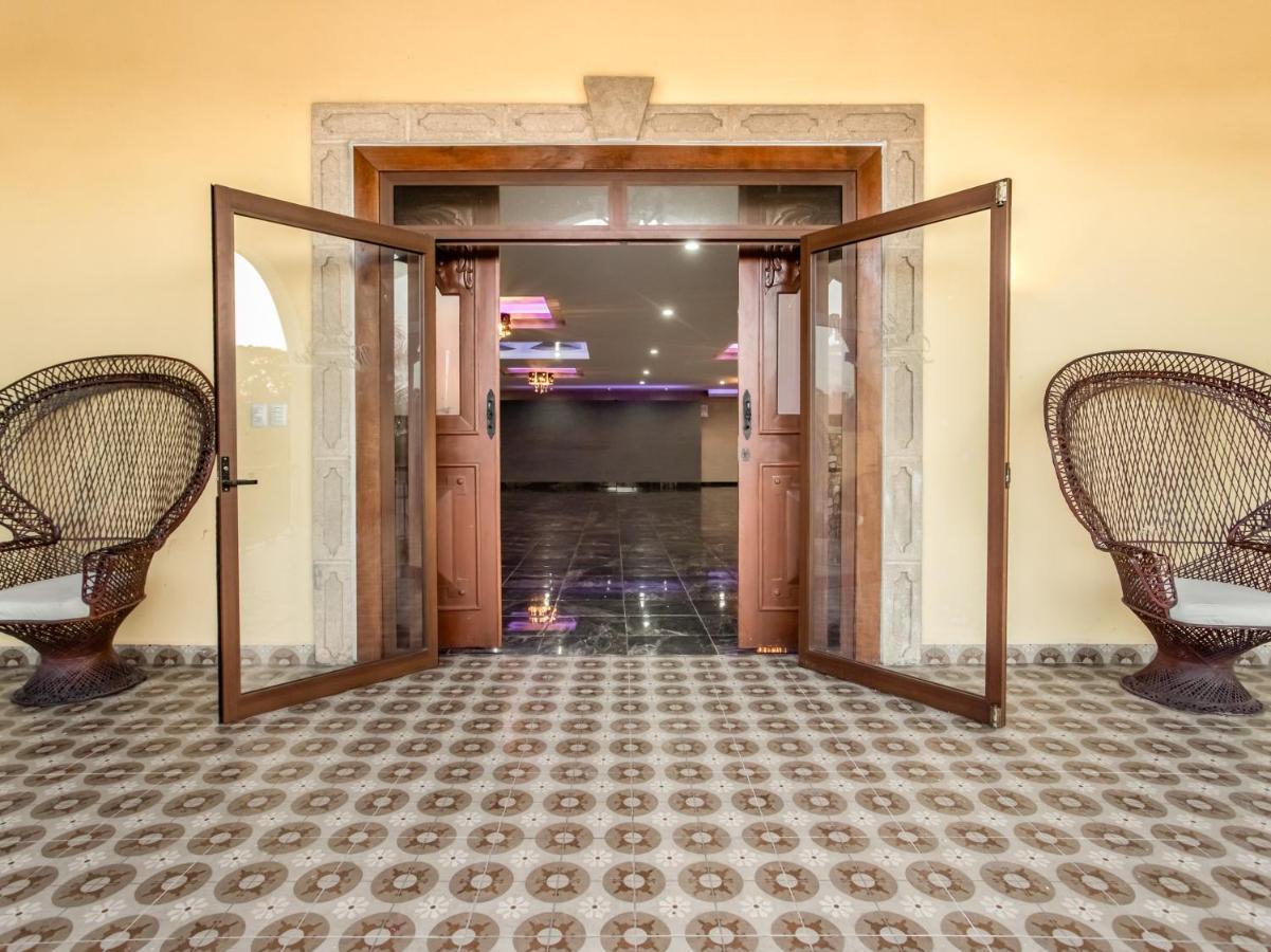 ואיאדוליד Hotel Hacienda Sanchez מראה חיצוני תמונה