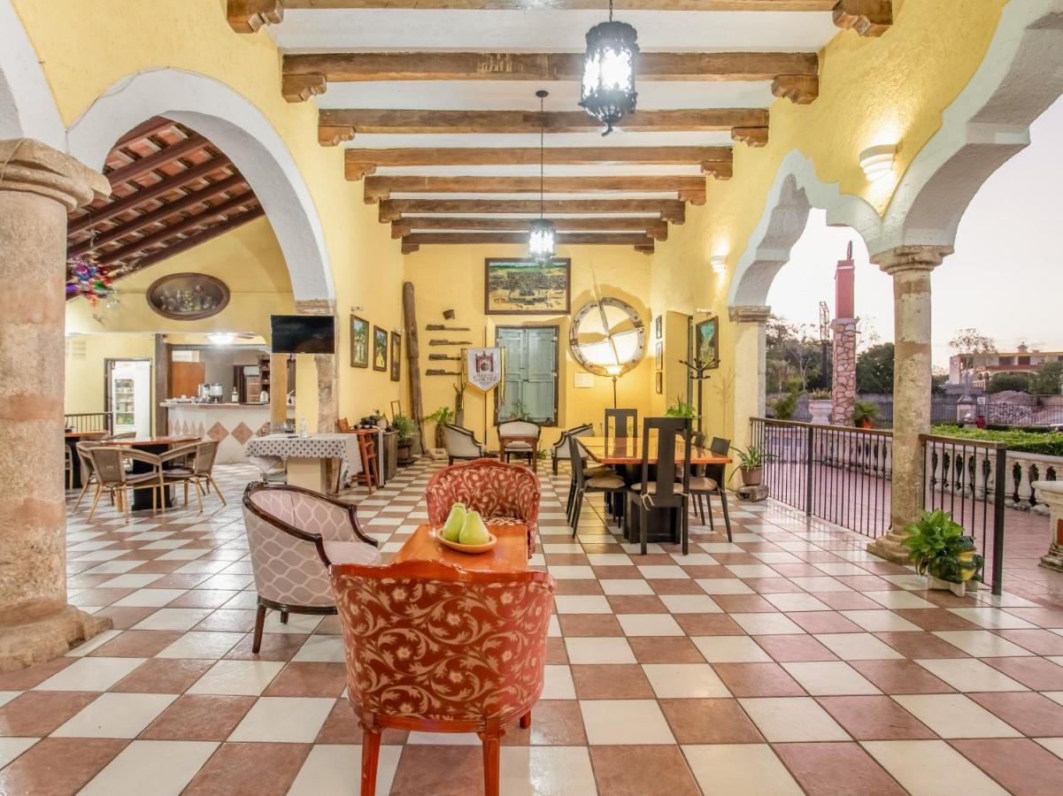 ואיאדוליד Hotel Hacienda Sanchez מראה חיצוני תמונה